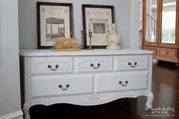 French hope chest makeover | somuchbetterwithage.com