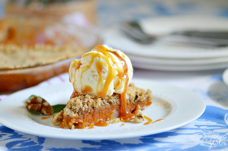 caramel-apple-pumpkin-pie-with-ice-cream