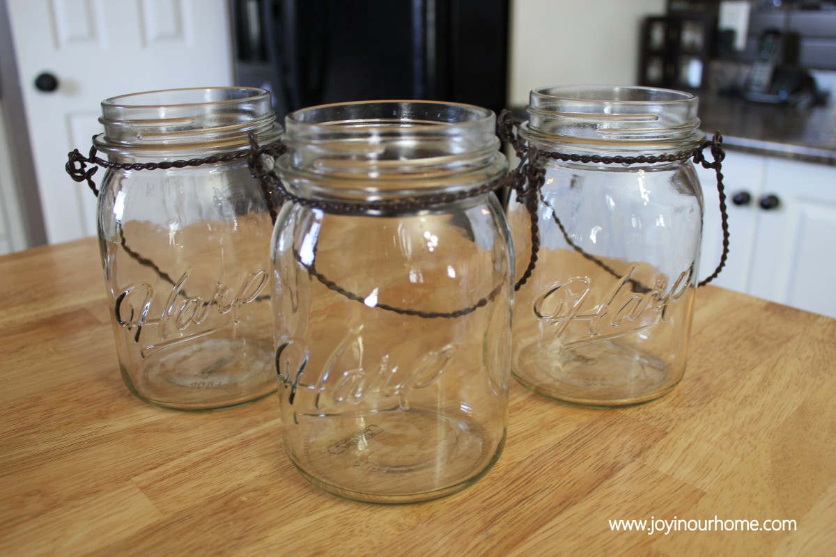 Fall Mason Jar Candle Holders at www.joyinourhome.com Simple Tutorial! 