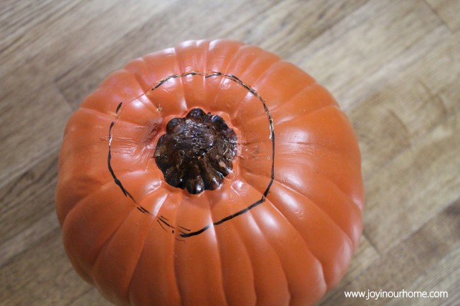 Pick Your Pumpkin at www.joyinourhome.com