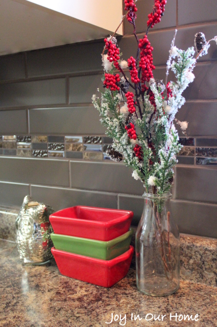 A Holiday Home Tour at www.joyinourhome.com Come join us as 18 fabulous bloggers open their homes to you this Christmas! 