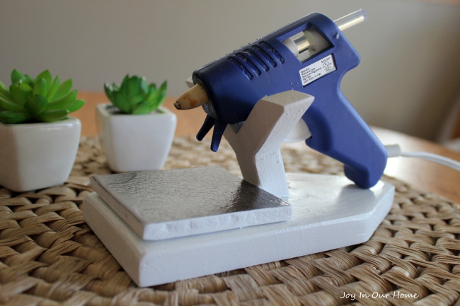 DIY Glue Gun Stand from www.joyinourhome.com