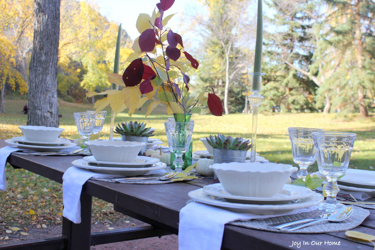 fall tablescape