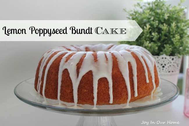 Lemon Poppyseed Bundt Cake at www.joyinourhome.com