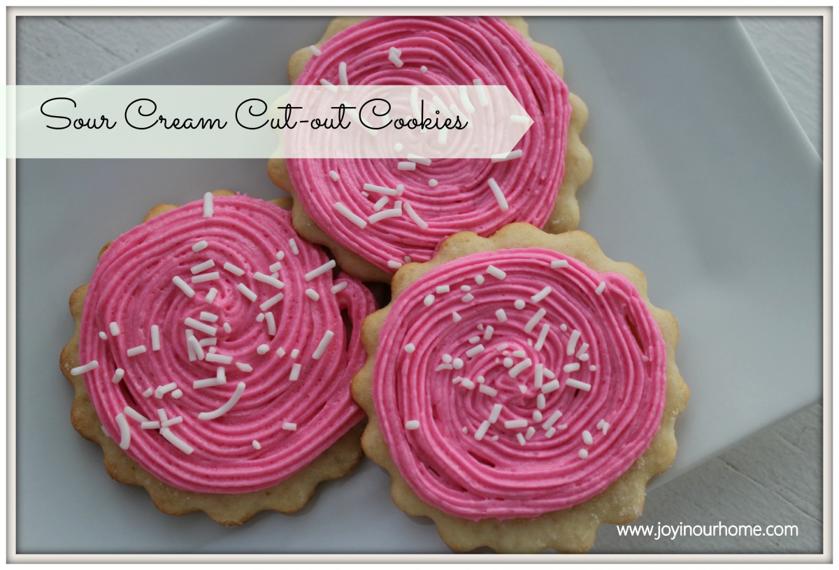 Sour Cream Cut-out Cookies from www.joyinourhome.com