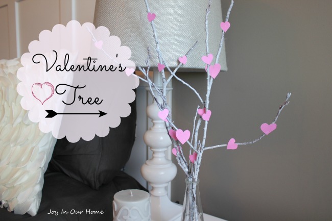 Valentine's Tree at www.joyinourhome.com Fun & Easy DIY Valentine's Decor
