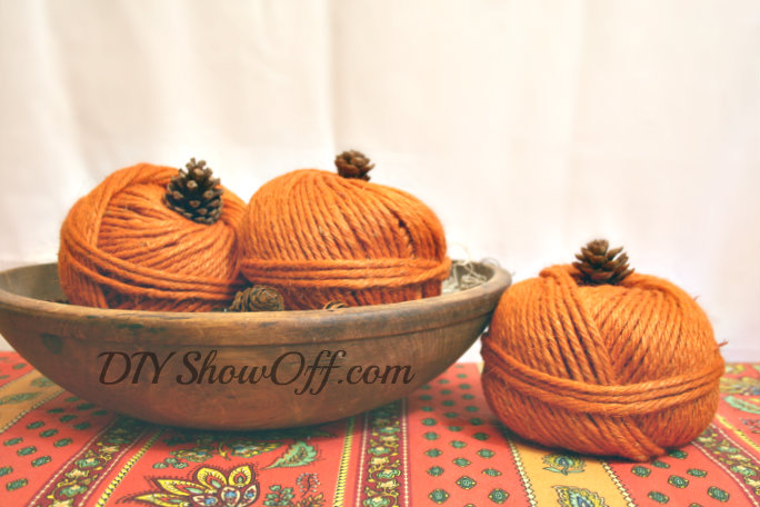 easy diy yarn pumpkins
