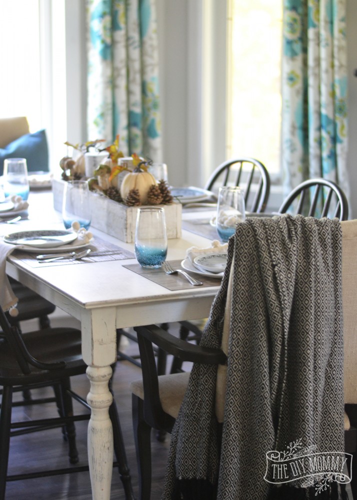 Rustic woodland table setting for Fall / Thanksgiving